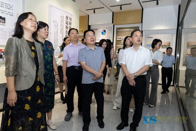 网文写作有何秘诀？烽火戏诸侯等网络作家与浙外学生面对面-1.jpg